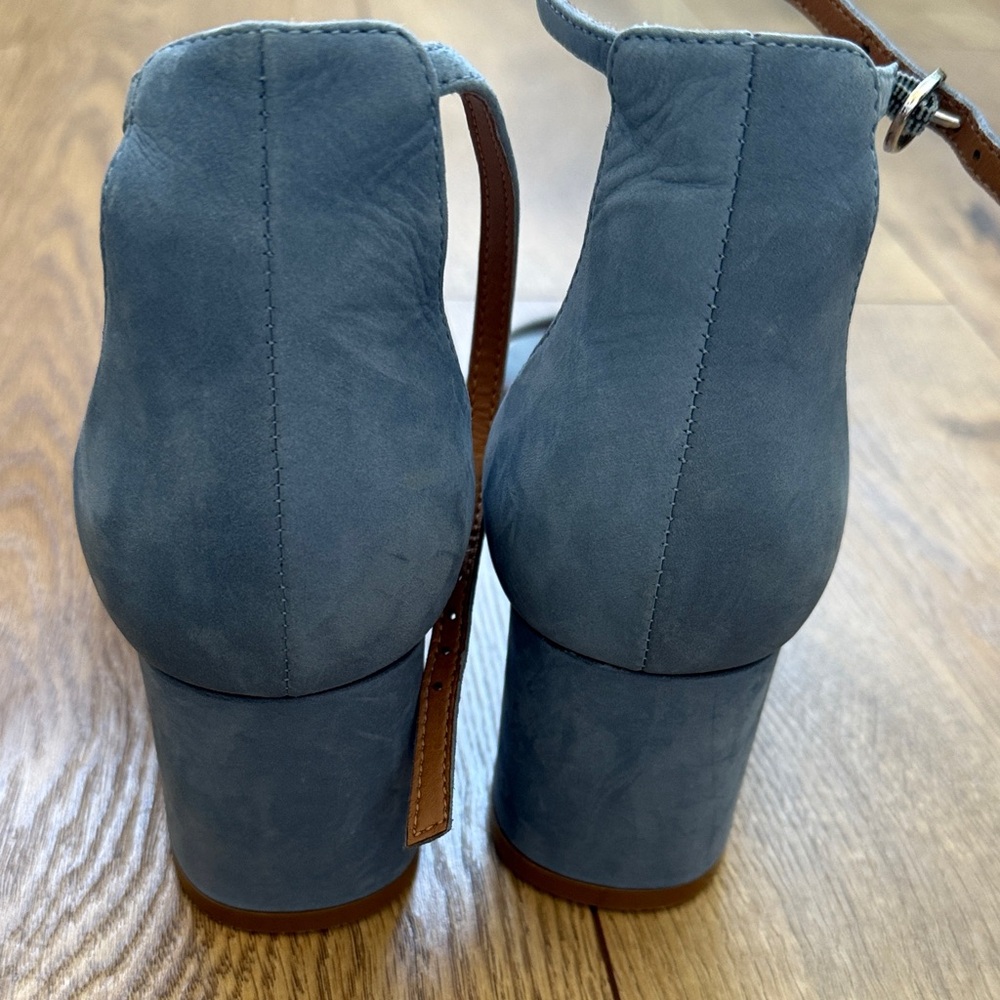 Steve Madden Sky Blue Heeled Sandals - Picture 5 of 7